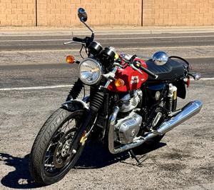 2022 Royal Enfield Twins Continental GT Motorcycle - Sold at AuctionAZ for $3,000