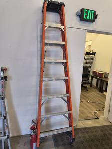 Werner Fiberglass 8-Foot Step Ladder - Model NXT1A08