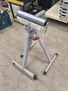 (2) HDX Roller Stands 
