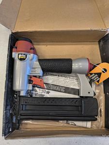 NEW IN BOX Central Pneumatic 185-Gauge 2-in-1 Nailer/Stapler 