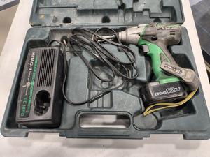 Hitachi 12-Volt Drill with Battery, Charger and Case 