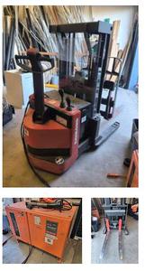 Raymond RRS 30 Walkie Reach Stacker &#38; Ferro Five FR Series Charger - Model FR12HK550 