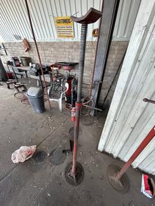 Under Hoist Jack Stand 