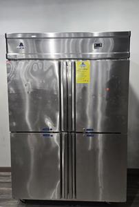 COOLER - ASCEND 2 DOOR 4 SECTION COOLER. STAINLESS STEEL EXTERIOR. UNIT HAS 4 DOORS 2 ON EACH SIDE SO YOU CAN OPEN ONLY HALF OF THE DOOR AT ANY TIME. SAVING ENERGY AND TEMPERATURE. GREAT FOR ANY FOODSERVICE FACILITY OR RESTAURANT RETAIL $2300.00