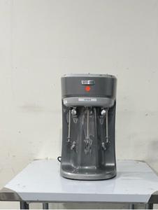 MILKSHAKE MACHINE - HAMILTON BEACH 3 HEAD MILKSHAKE MACHINE. 3 SPINDLES TO MAKE 3 DIFFERENT MILKSHAKES AT A TIME. PULSE CONTOL AND 3 DIFFERENT SPEEDS. RETAIL $900.00