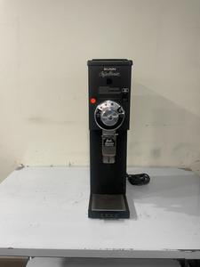 COFFEE GRINDER - BUNN BULK COFFEE GRINDER MODEL GT-3. GRIND BULK COFFEE DIRECTLY INTO A BAG. 3 LB CAPACITY GREAT FOR SUPERMARKETS OR ANYONE SELLING FRESH GROUND COFFEE. RETAIL $1300.00