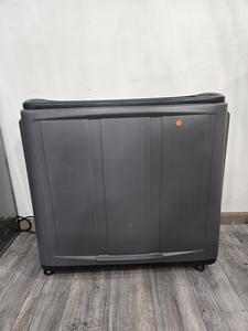 DRINK CART - COMMERCIAL INSULATED DRINK CART/ HOLDER. EASY TO MOVE AROUND. KEEPS DRINKS OF ALL SORTS COLD. MOBILE UNIT TO MOVE FROM PLACE TO PLACE WITH EASE. 