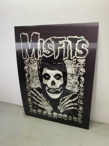 Misfits 3D Lenticular, 3 Images On One Print, See Photos