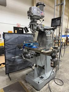 Bridgeport Milling Machine with Kurt Precision Machine Vise and Upgraded Newall Digital Readout Model DP700 69&#34;x56&#34;x94&#34;, and Protetion Screen 