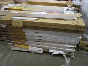 HALF PALLET MISC  ENGINEERED HARDWOOD FLOORING AS IS 