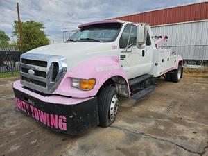 2006 Ford F-650 Super Duty Tow Truck - Sold at AuctionAZ for $10,250