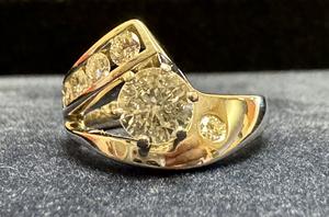 Diamond Ring - Subject to Trustee Approval - No buyers premium - Sold at AuctionAZ for $2,000