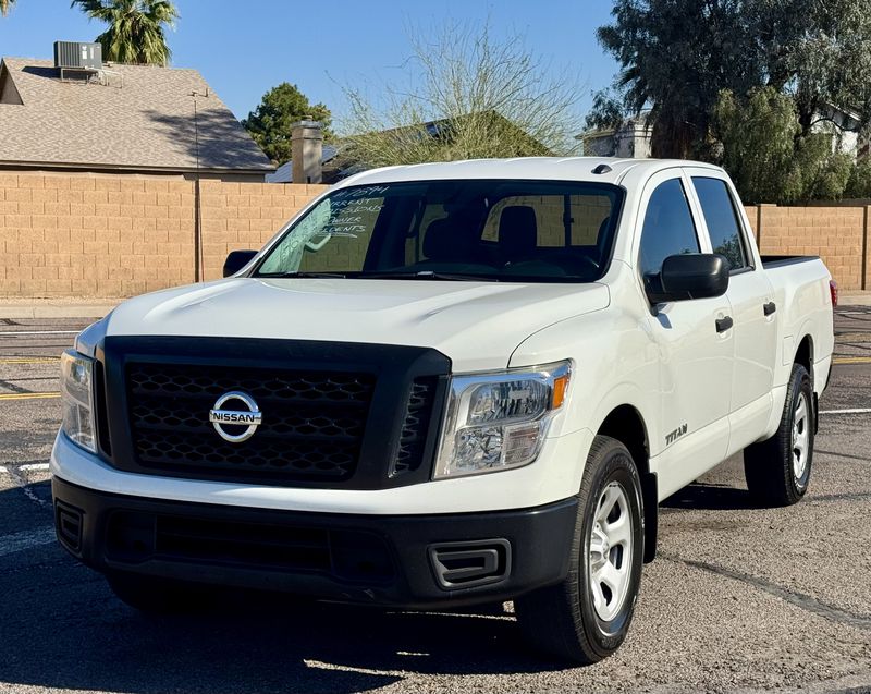 2019 Nissan Titan 4x4 4 Door Crewcab Pickup Truck