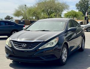 2012 Hyundai Sonata GLS 4 Door Sedan VIN# 5NPEB4AC9CH398722***Non-Runner***Not Actual Miles**