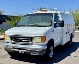 2007 Ford E-350 Super Duty 2 Door Service Van VIN# 1FDSE35L17DA61760