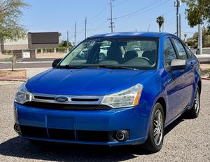 2010 Ford Focus SE 4 Door Sedan VIN# 1FAHP3FN1AW195095