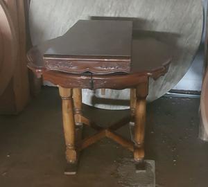 BRAND NEW! - Lorts High-End Furniture - Table - Medium Leaf - MSRP $495 (See Pictures for details)