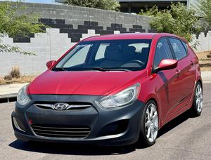 2013 Hyundai Accent SE 4 Door Hatchback VIN# KMHCU5AE0DU118679