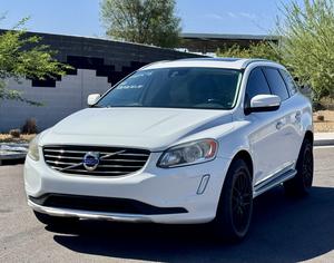 2015 Volvo XC60 T5 Drive-E Premier 4 Door SUV VIN# YV440MDK7F2672622***No Reserve***