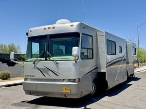 2002 Monaco Safari Zanzibar 3896 Diesel Motorhome with Two Slide Outs VIN# 4SLA1EP2521103417***Miles Exempt on Title***