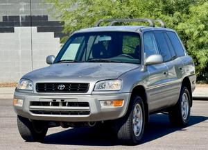2000 Toyota RAV4 4 Door SUV VIN# JT3HP10V2Y7168259