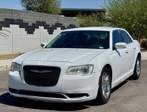 2015 Chrysler 300 Limited 4 Door Sedan VIN# 2C3CCAAG2FH882349