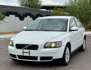 2005 Volvo S40 2.4i 4 Door Sedan VIN# YV1MS382552100992***Miles Exempt on Title***Current Emissions***