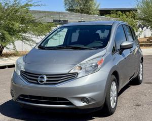 2015 Nissan Versa Note 4 Door Hatchback VIN# 3N1CE2CPXFL424500***Current Emissions***
