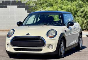2017 MINI Hardtop 2 Door Cooper 2 Door Hatchback VIN# WMWXP5C50H2D16593