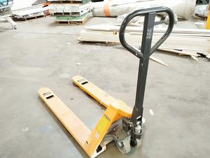 U-Line Standard 5500lb Pallet Jack - Model H-1043 (PICK UP BY APPT. ONLY AFTER STATED REMOVAL DATES)