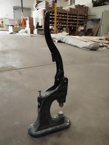 Simpson 405 Rivet Grommet Press 