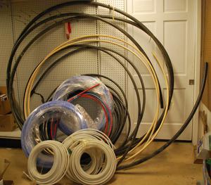 Assorted Sizes and Lengths of Pex Piping Auction