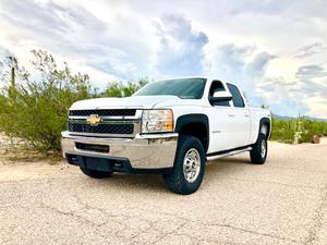2012 Chevrolet Silverado 2500HD 4x4 4 Door Crewcab Pickup Truck Reserve- - Sold at AuctionAZ for $22,800