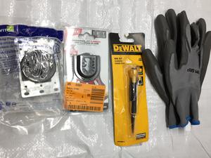 (4) Assorted Items