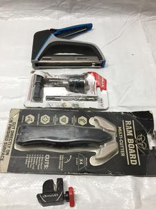 (4) Assorted Items