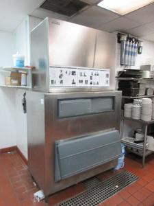 Hoshizaki KM-2400SRF3 Commercial Ice Maker with Follett Ice Bin and Ice Bucket (Condensor NOT Included/ Will be disconnected from condensor for ease of removal)