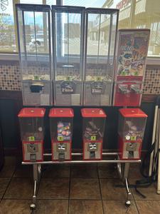 Commercial 8-Unit Toy/Candy and Sticker Vending Machine Tower