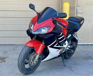 2002 Honda CBR 600F4i Motorcycle -With Reserve- - Sold at AuctionAZ for $2,750
