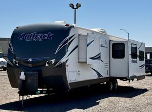 2013 Keystone Outback Super-Lite 298RE Travel Trailer with Three Slide Outs -With Reserve- - Sold at AuctionAZ for $13,750
