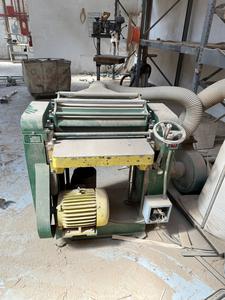 Woodtek 20&#39;&#39;X7&#39;&#39; 5HP Straight Knife Planer 
