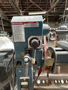 Jet JWL-1236 12? x 34-1/2? Variable Speed Wood Lathe with Stand