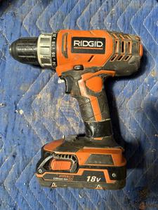 R850052 18V Lithium Ridgid Drill Charger Not Included 