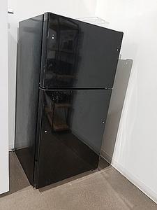 GE GTS22KGNBRBB Upright Refridgerator/Freezer