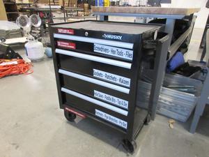 Husky Rolling Tool Chest - 26.5&#34; x 18&#34; x 32.5&#34; 