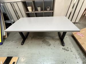 Ergonomic Sit-to-Stand Desk 