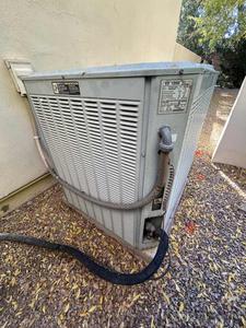 2001 Trane 3-Ton XE 1200-Series Air Conditioner -12-SEER 200/230/60/3 R-22 Includes Trane Air Handler - Model TWE040E13FB0
