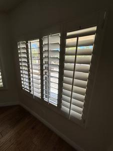 Wood Shutter Plantation Blinds  