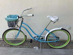 Women&#39;s Beach Cruiser 
