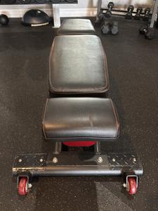 Adjustable Weight Bench - Sold at AuctionAZ for $252